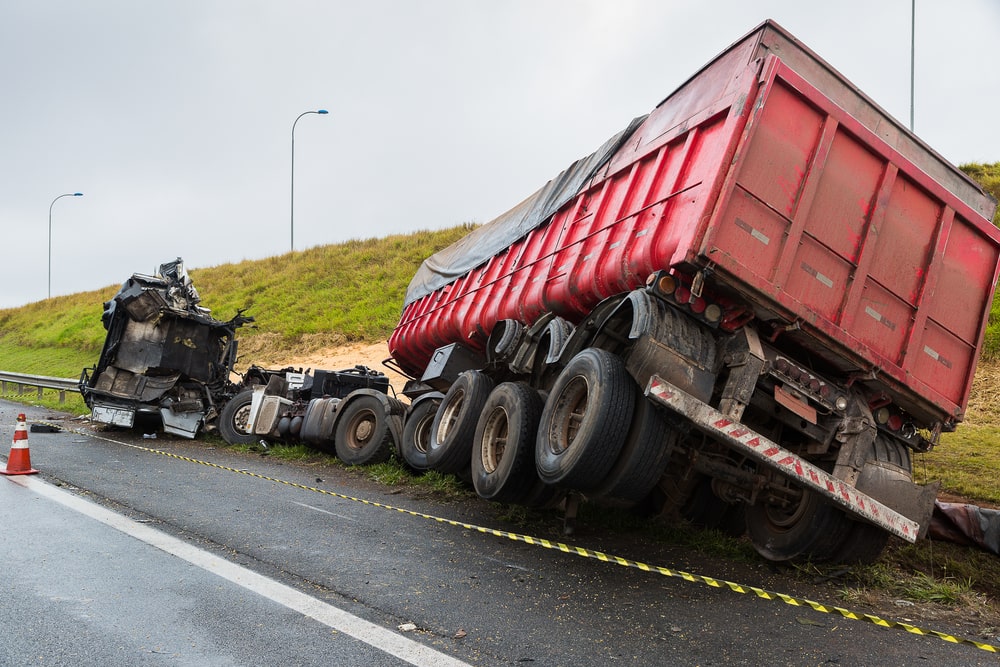 truck accident lawyer Canoga Park, CA